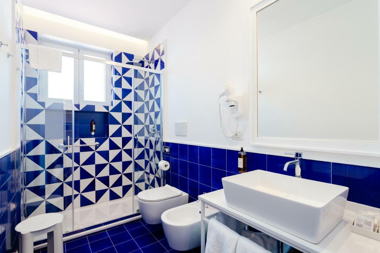 Maison Blu - Intimate Guesthouse Sorrento Bagian luar foto