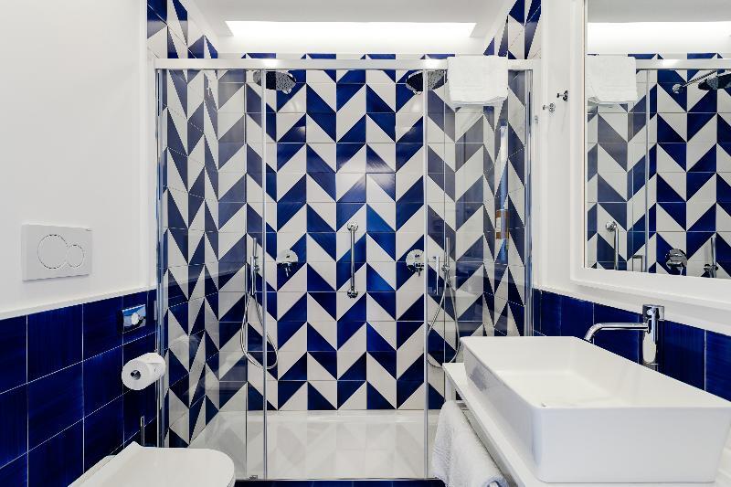 Maison Blu - Intimate Guesthouse Sorrento Bagian luar foto